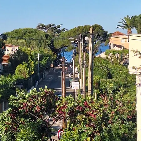 شقة La Fregate Avec Terrasse A 100m De La